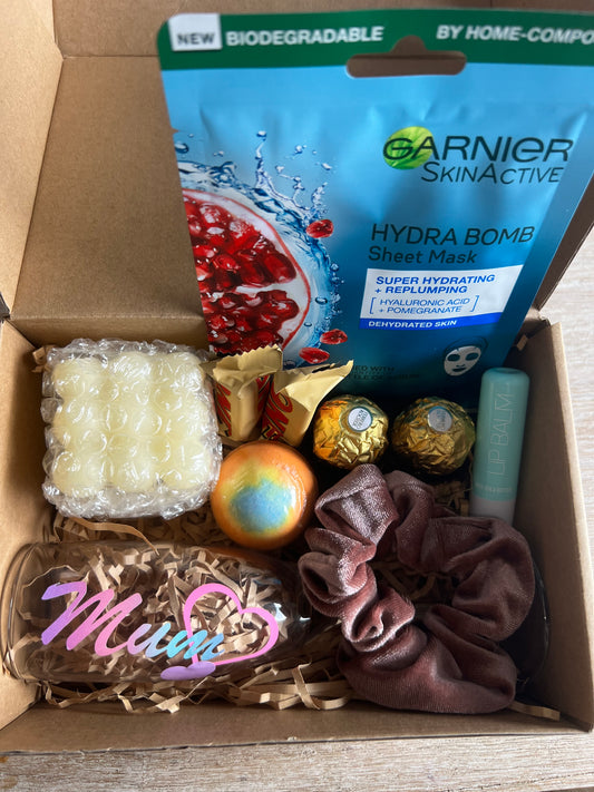 Pamper her box