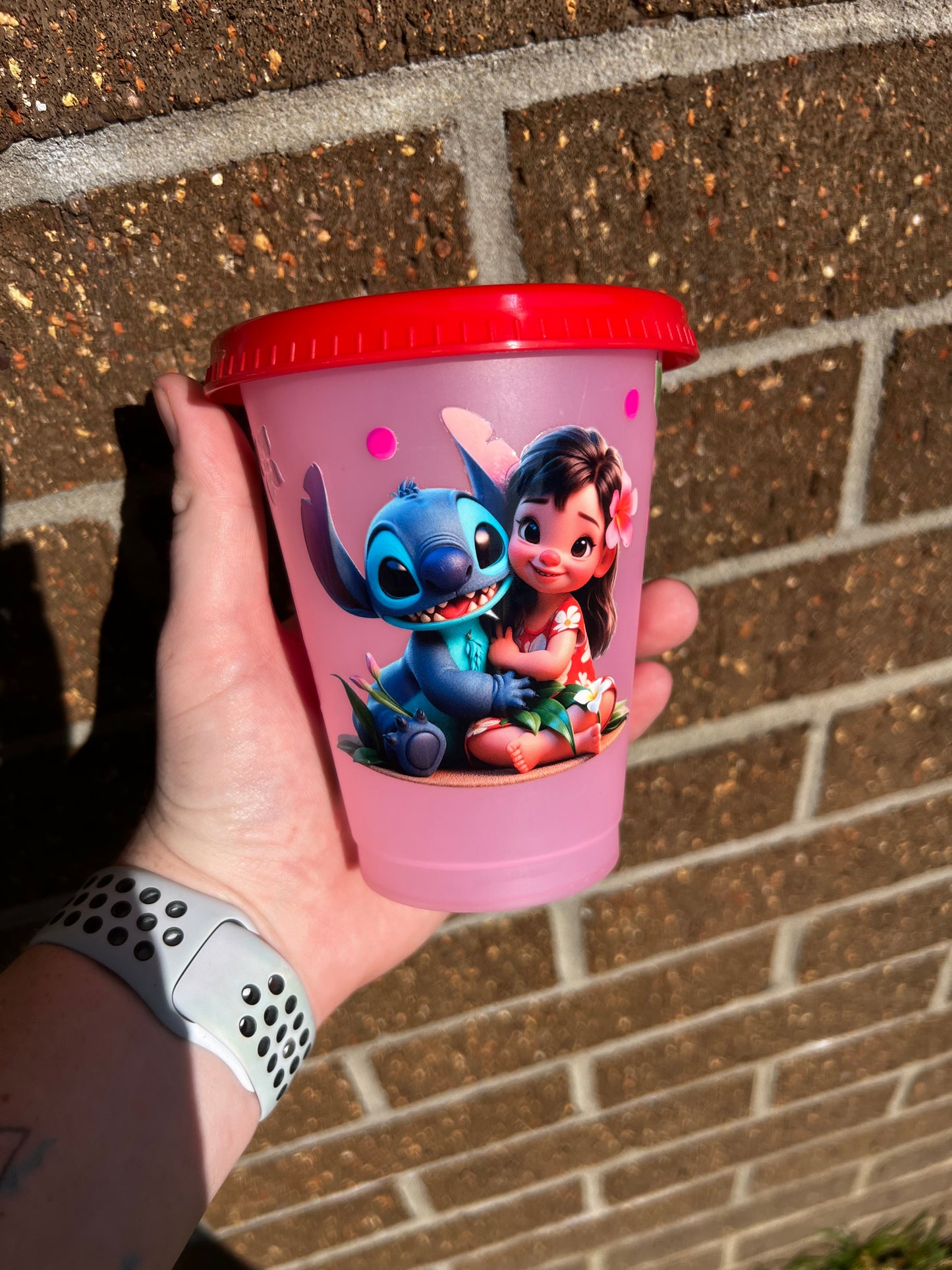 Kids colour changing tumbler cups