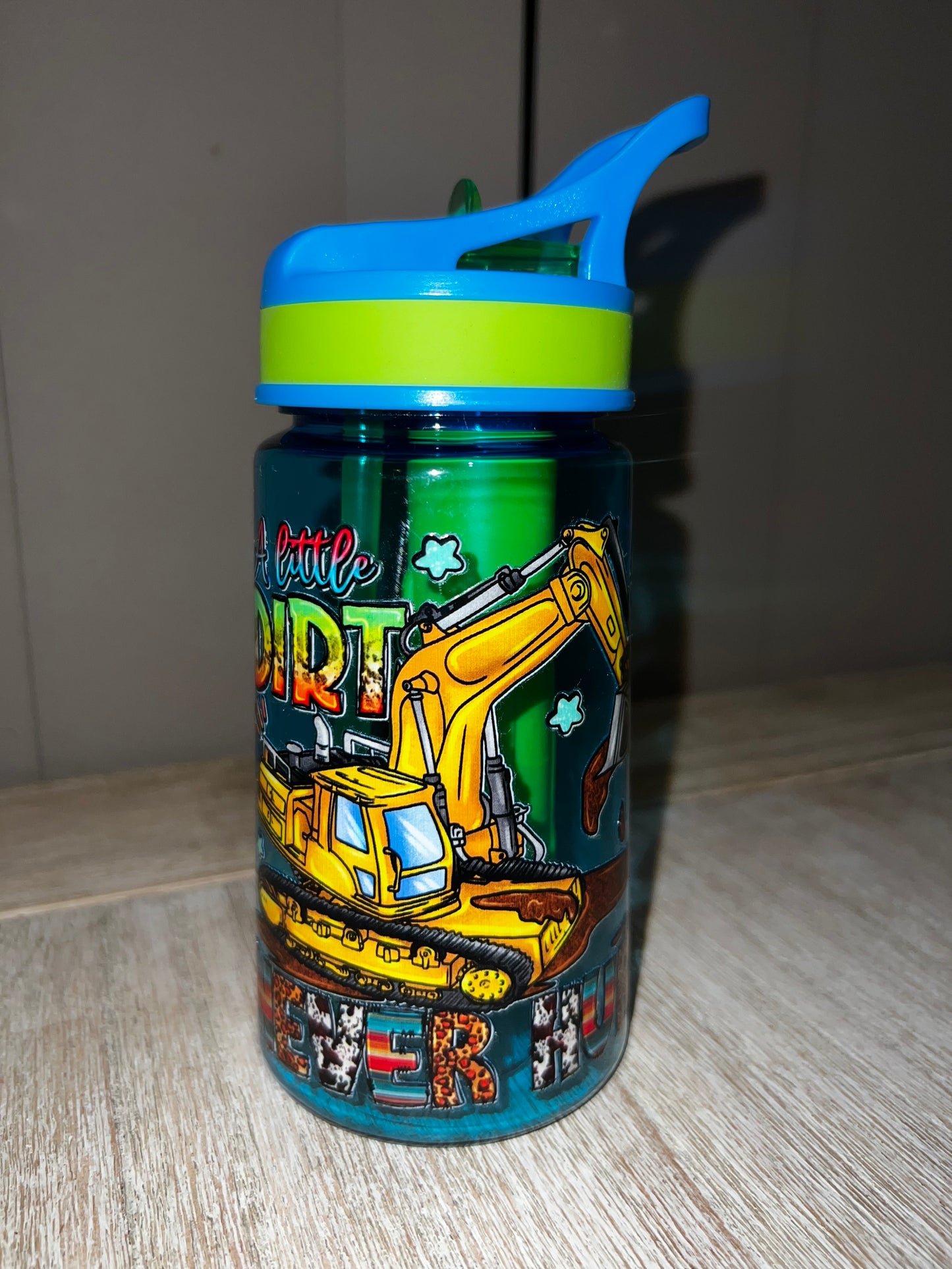 Kids drink bottle