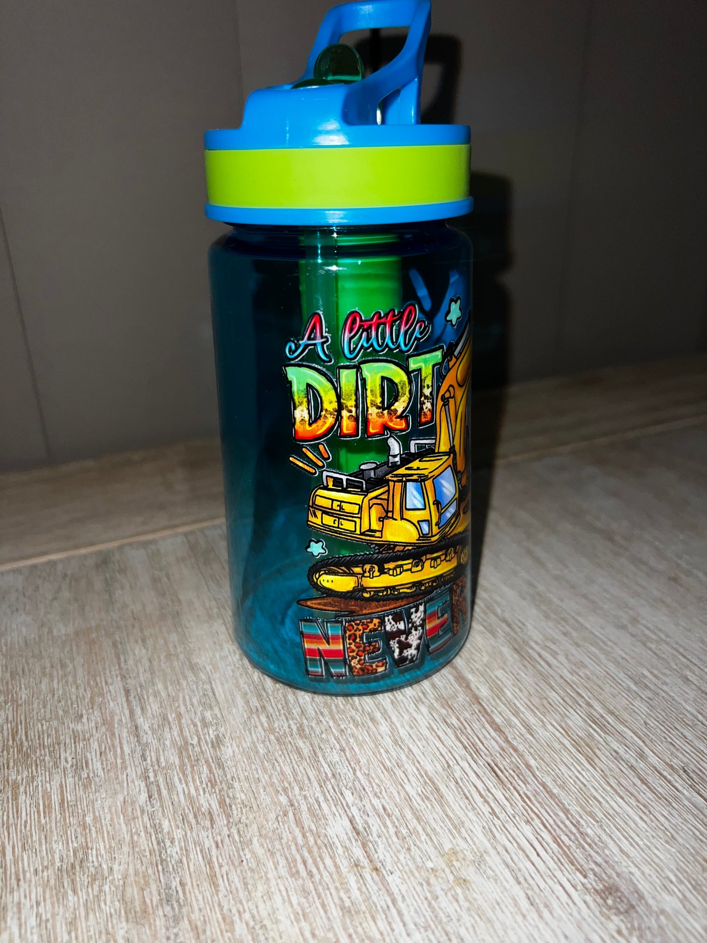 Kids drink bottle